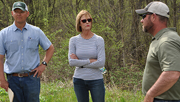 Farm Tour_Kankakee River flooding_GumDan_Crouch_Suzanne_ScharboroughMark