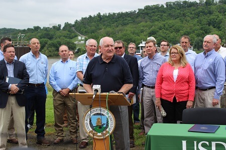 Ag secretary visit-IMG_4490-by Amy Graves_OFB
